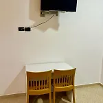 Oda ve Kahvaltı Drita's Golem (Tirana)