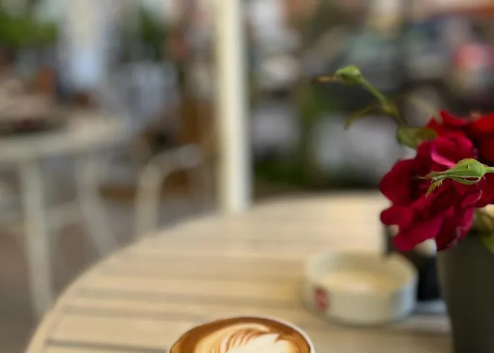 Bed & Breakfast Drita's Golem (Tirana)